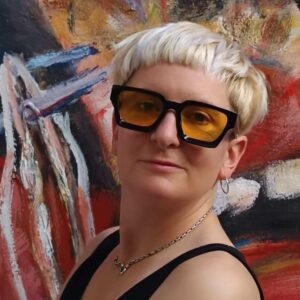 Eclosión de la artista mendocina Antonella Trovarelli; un regreso épico a Madrid