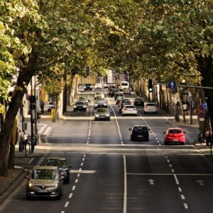 Retenciones en tres accesos a Sevilla y obras que cortan la SE-225 y la A-8100