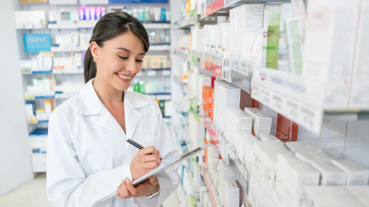 ¿Cómo aumentar el valor de una farmacia antes de venderla?