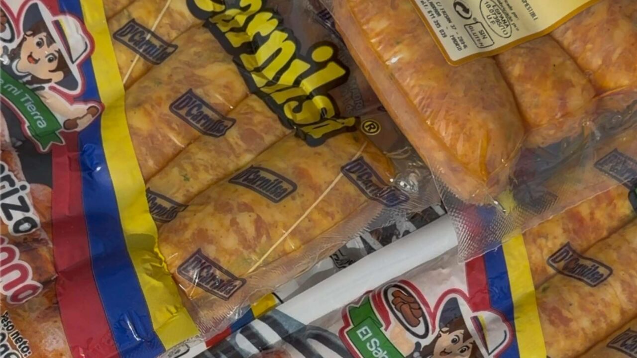 Más producto por palet, D´Carnilsa transforma sus cajas mayoristas y moderniza el envasado