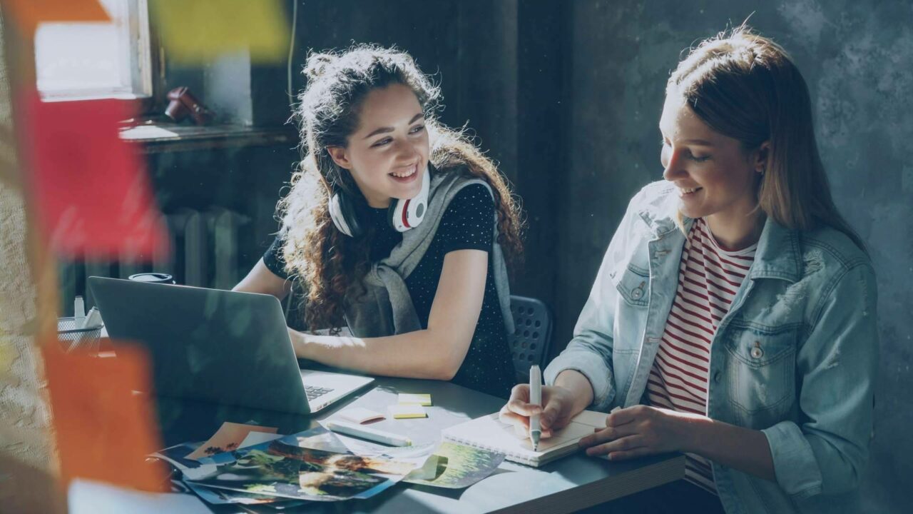 Uno de cada cuatro alumnos tiene profesor particular; la alternativa de Learnis Mind