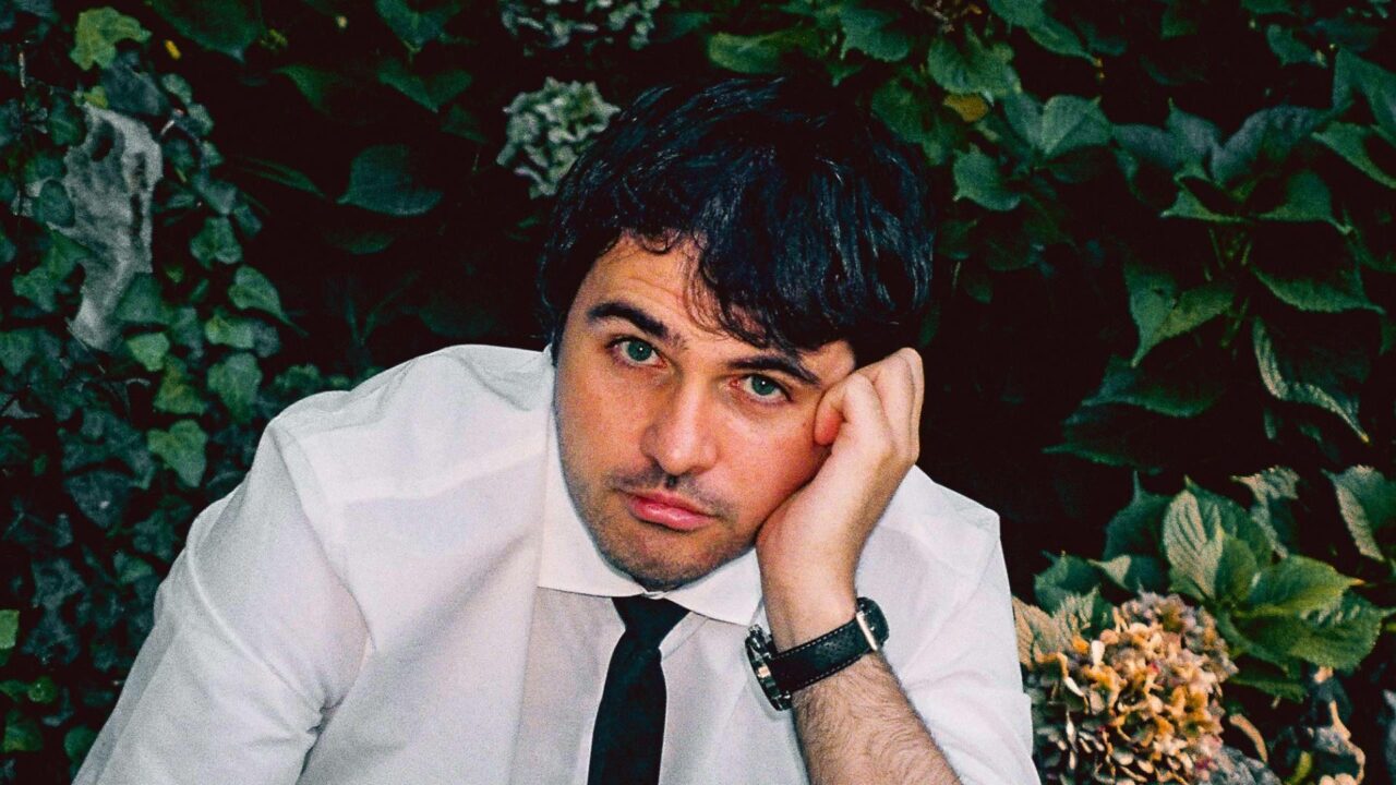 Javi Santonja, músico y doctor en Neurociencia presenta la IA como un aliado creativo en su primer single HASTA EL FINAL
