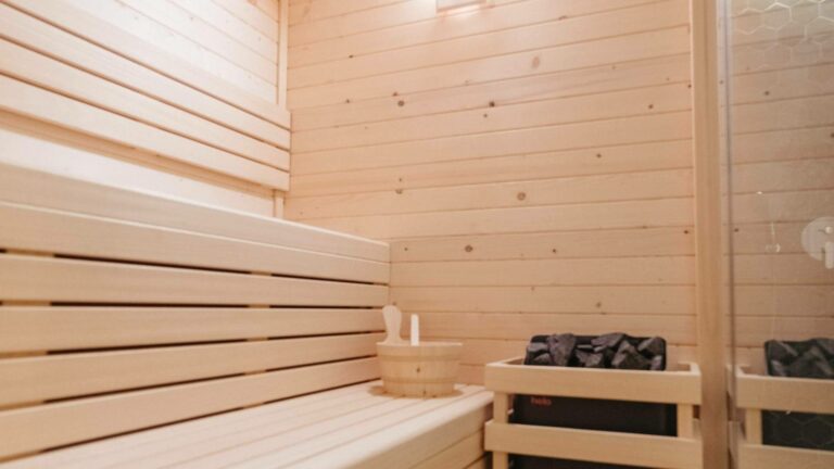 Masajes, tratamientos, sauna: la propuesta de bienestar en SPA Calma Madrid
