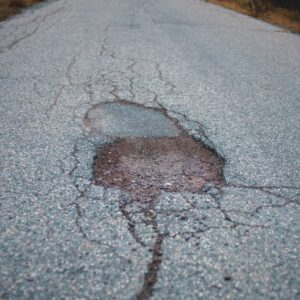 Fuentes de Andalucía y Lantejuela piden por escrito el plan de la A-407 antes de desconvocar
